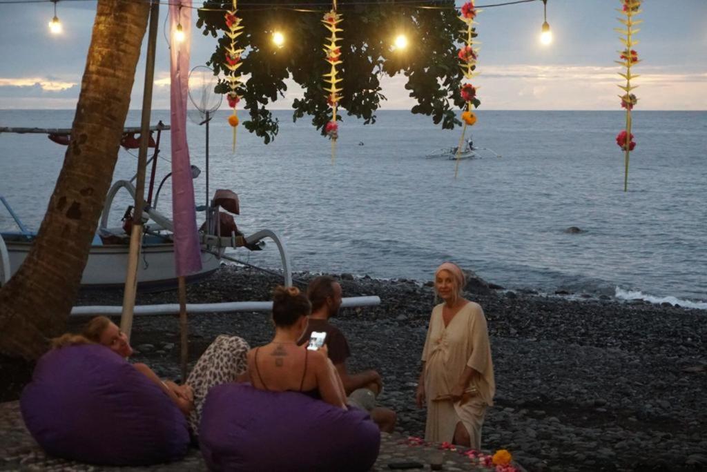 Kura Kura Beach Tejakula Eksteriør billede